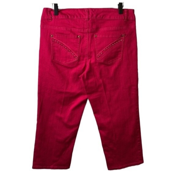 Style & Co Pink Capri Jeans Stretchy Barbiecore Embroidery Brass Stud Detail - Picture 5 of 14